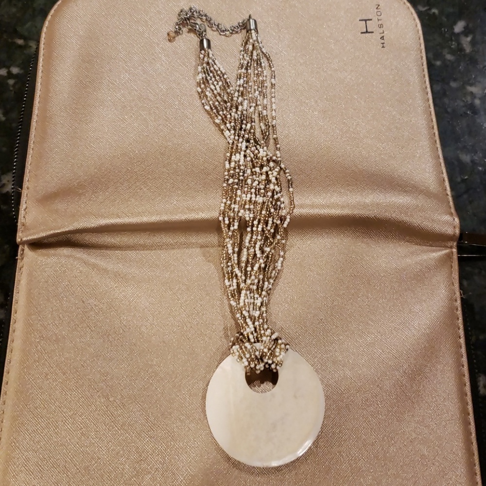 Premier designs shell necklace 18 inch